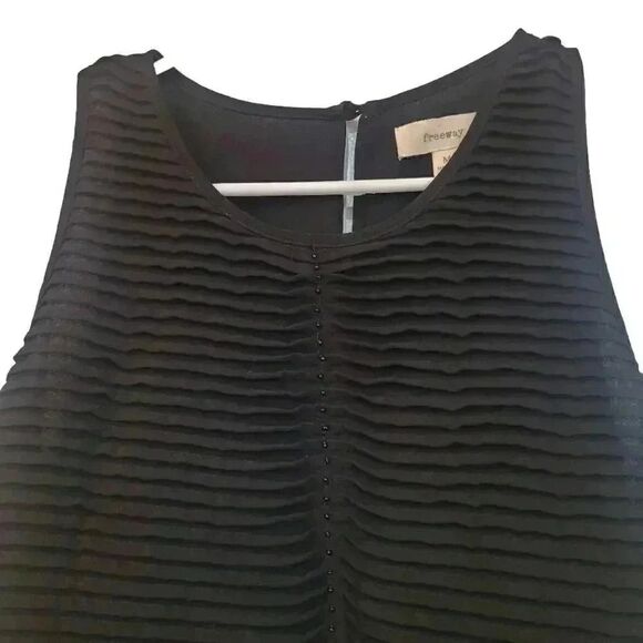 Freeway Women's Black Poly Georgette Beaded Pleated Drop Waist Sleeveless Lined - Picture 2 of 12